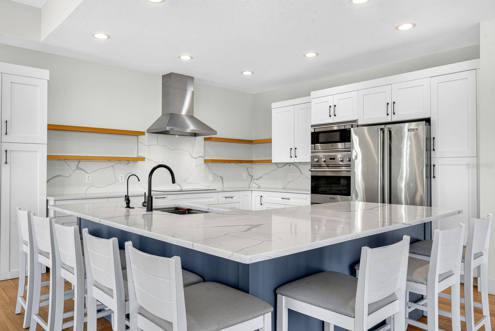 6900 BOCHI CIR — photo 8