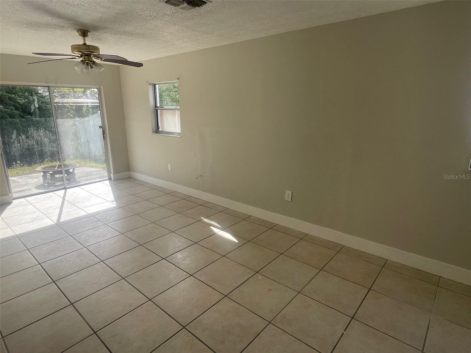 7322 JANCZLIK DR — photo 5