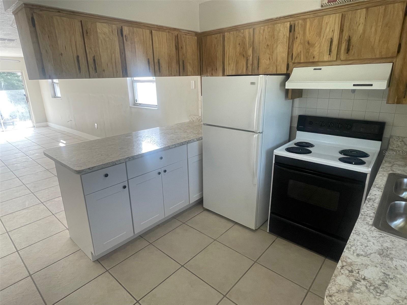 7322 JANCZLIK DR — photo 8
