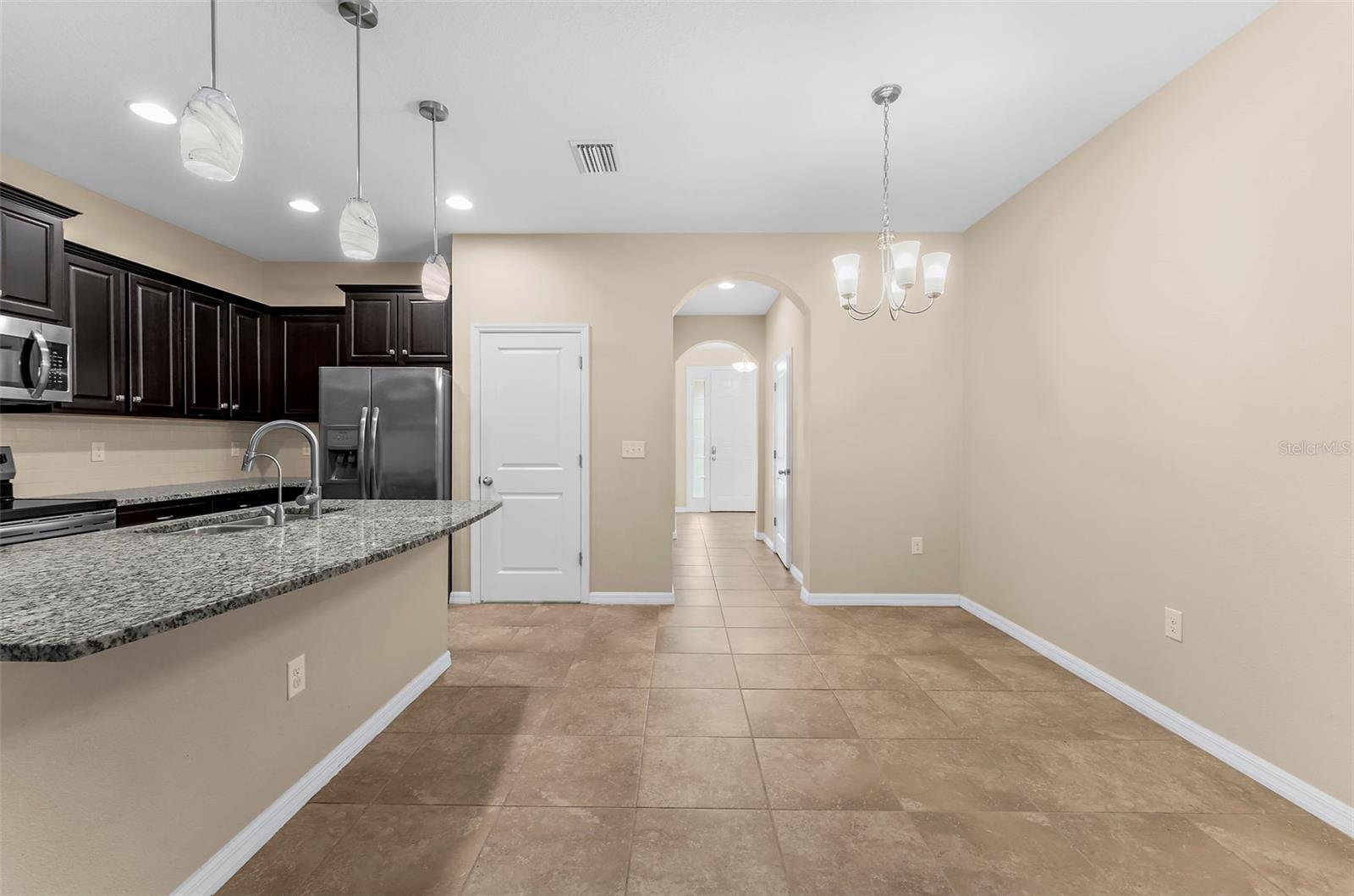 2399 MIDNIGHT PEARL DR — photo 22