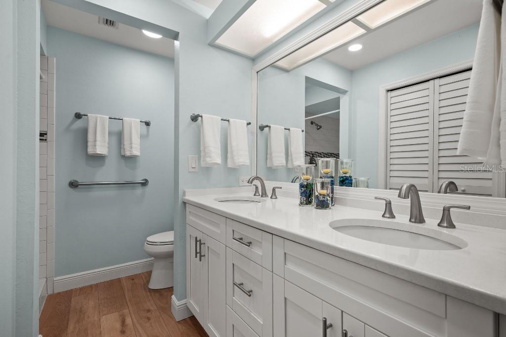 2109 CYPRESS POINT DR N — photo 17