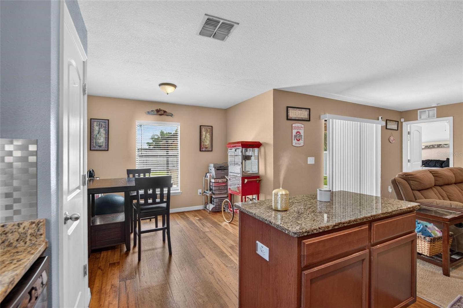 14441 ALISTAR MANOR DR — photo 15