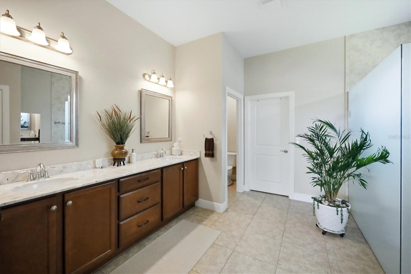 10035 MARBELLA DR — photo 22