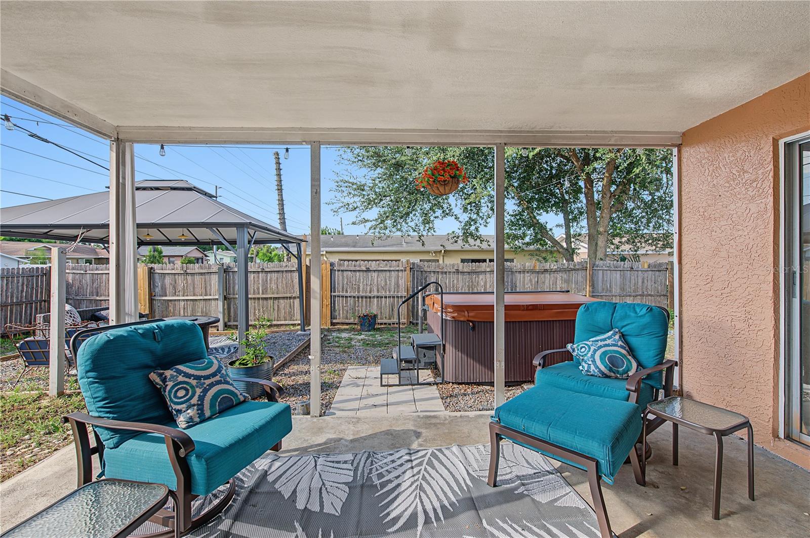 7501 FOXBLOOM DR — photo 36