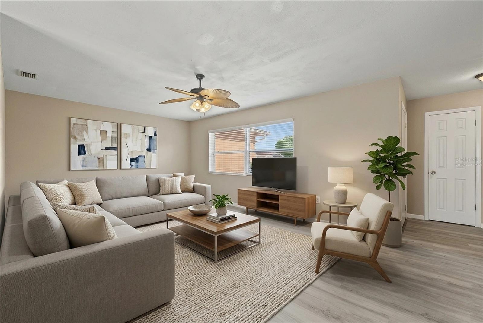 7501 FOXBLOOM DR — photo 8