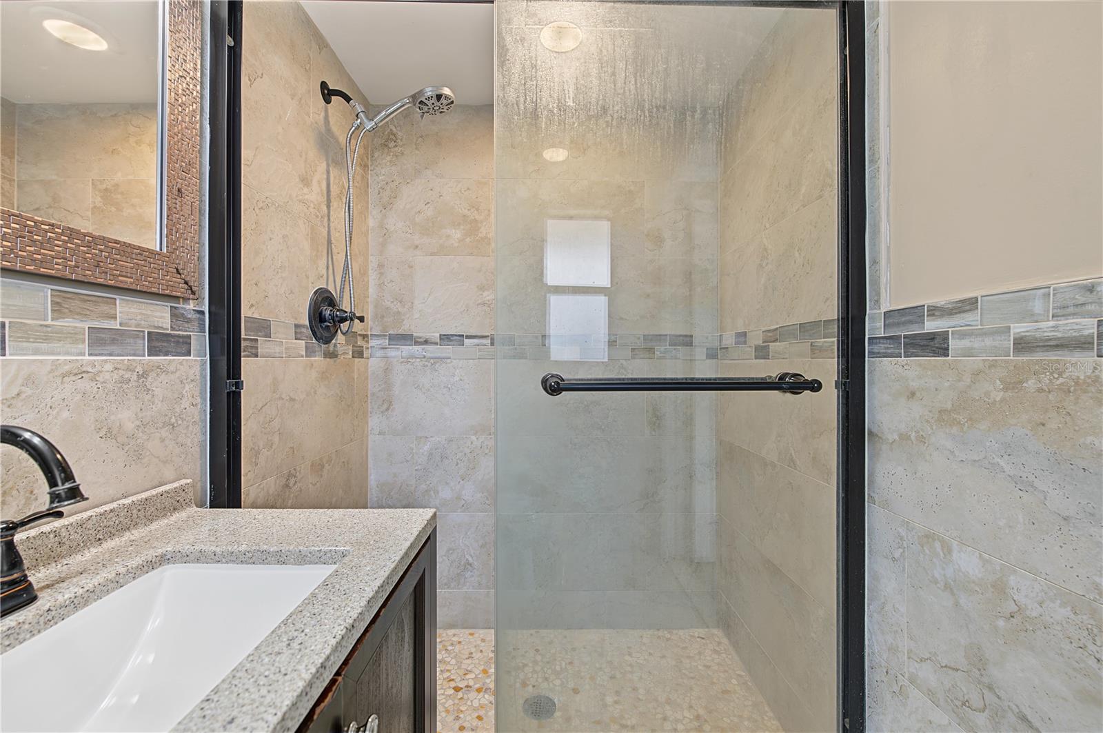 7501 FOXBLOOM DR — photo 23