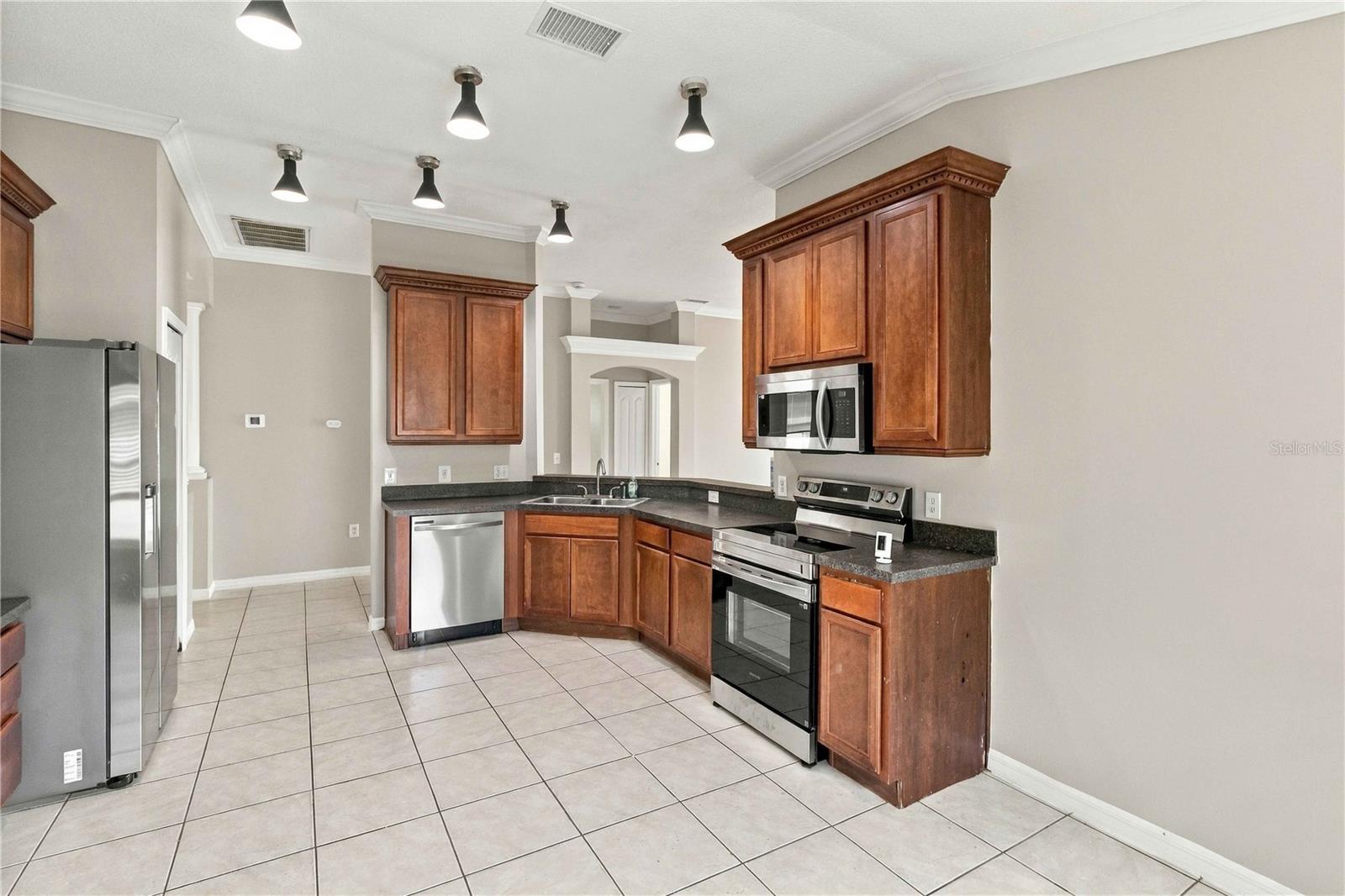 12321 ADVENTURE DR — photo 8