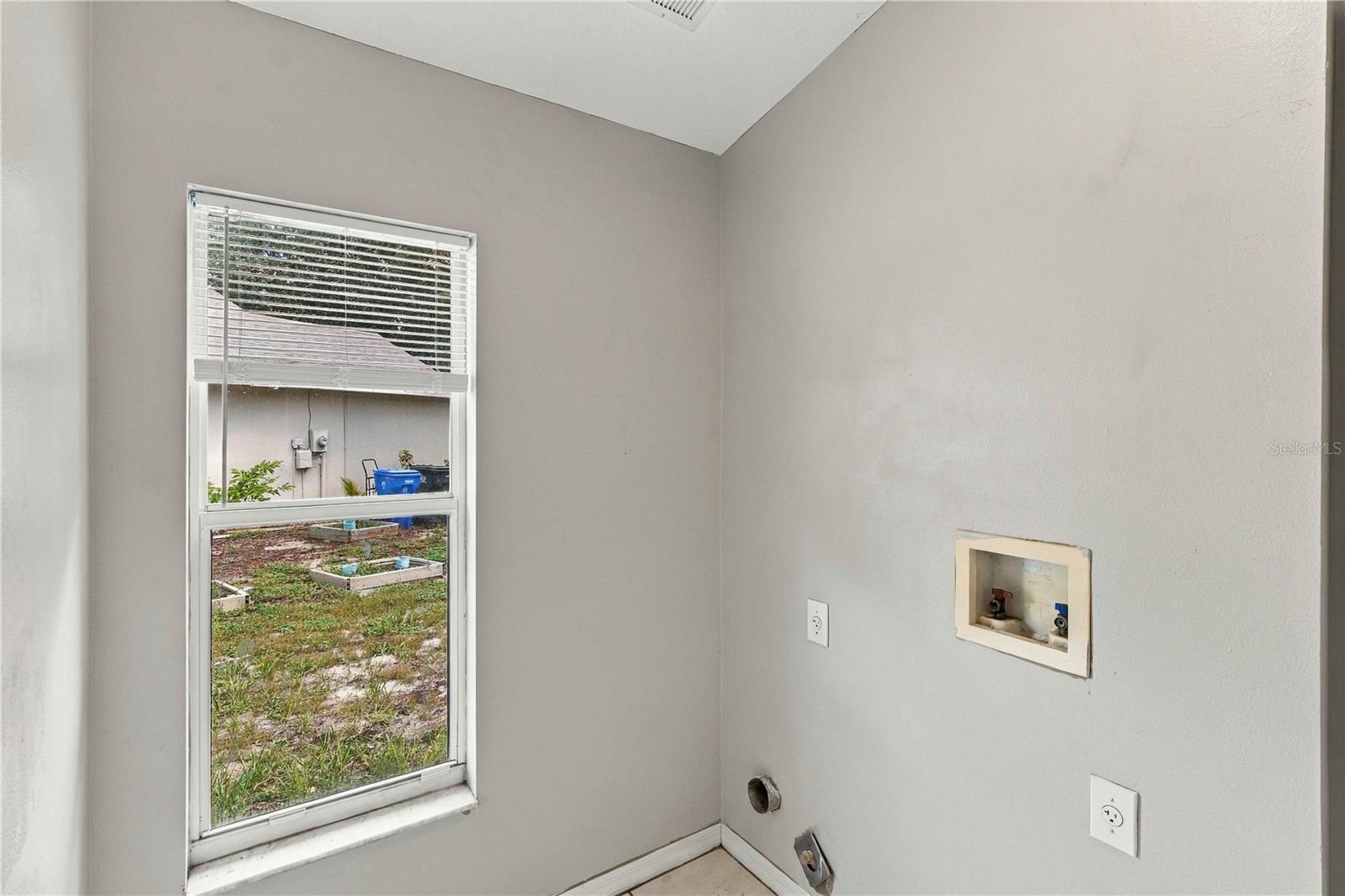 12321 ADVENTURE DR — photo 29
