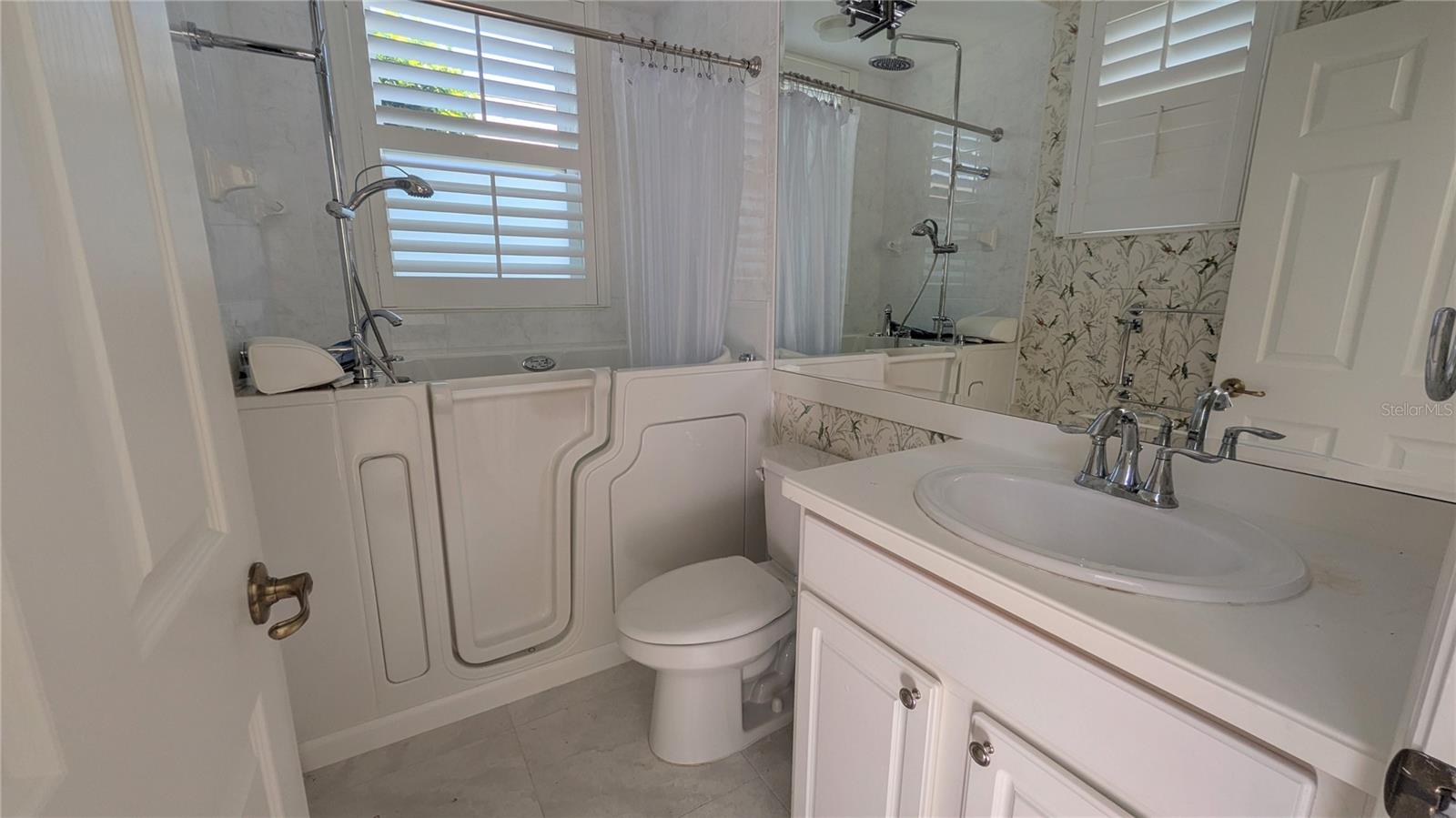 700 SHADOW BAY WAY — photo 8