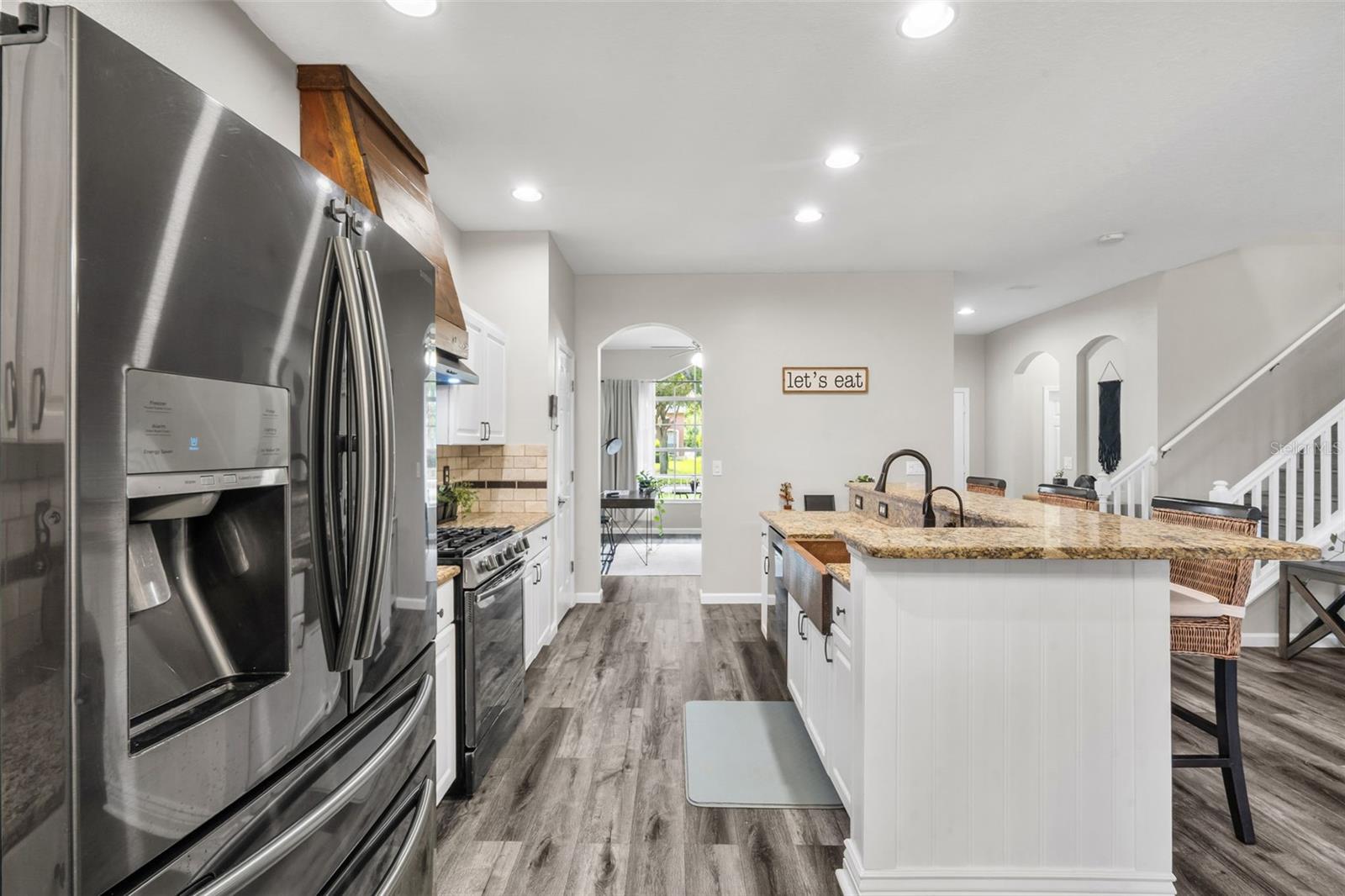 6422 BRIDGECREST DR — photo 17