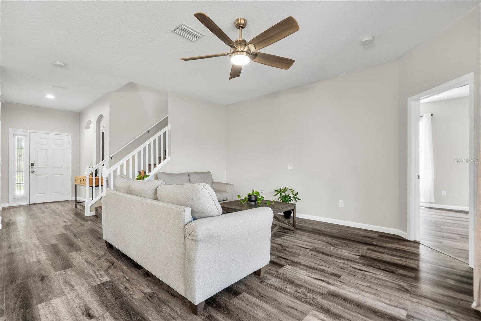 6422 BRIDGECREST DR — photo 16
