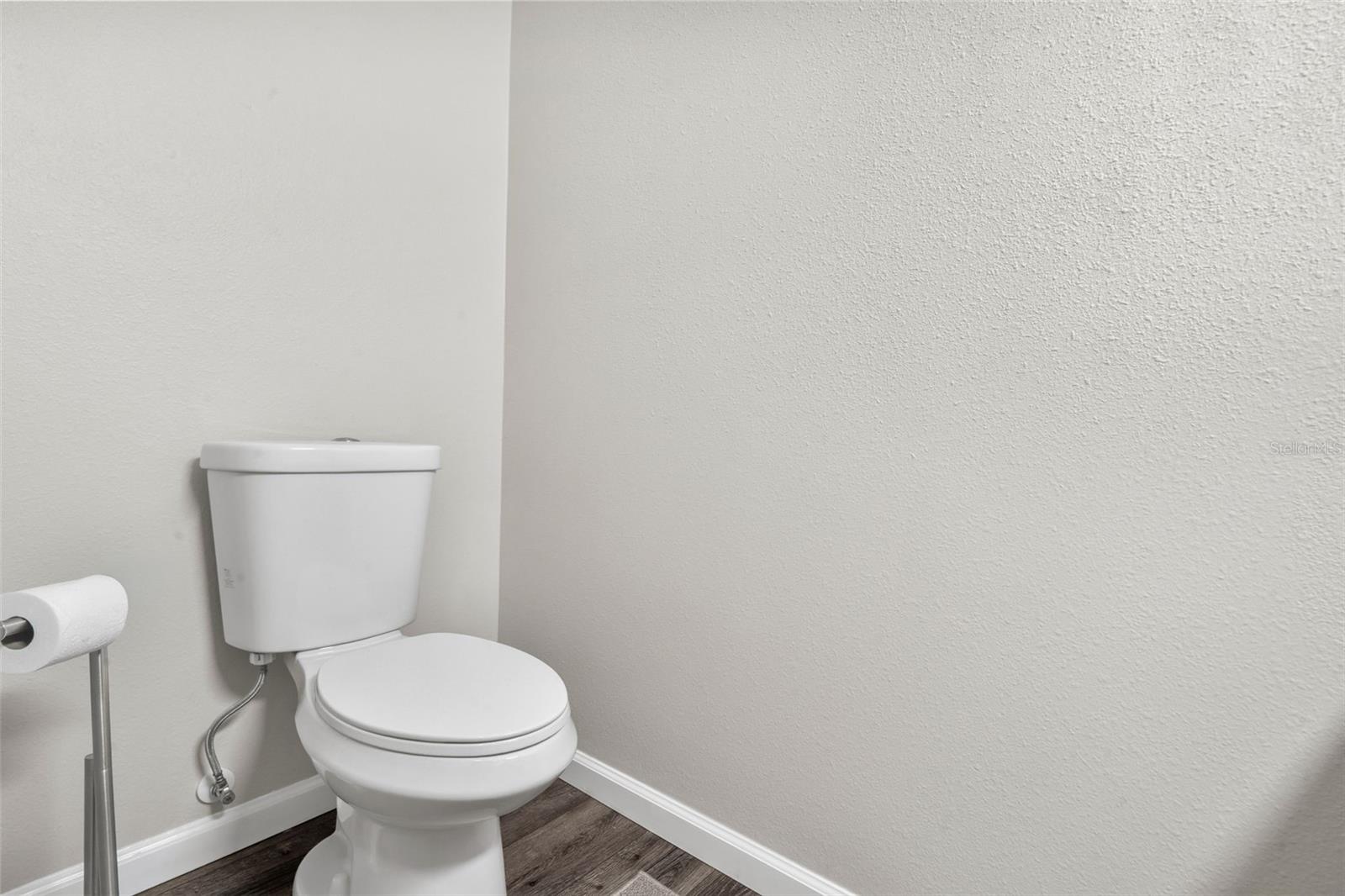 6422 BRIDGECREST DR — photo 30
