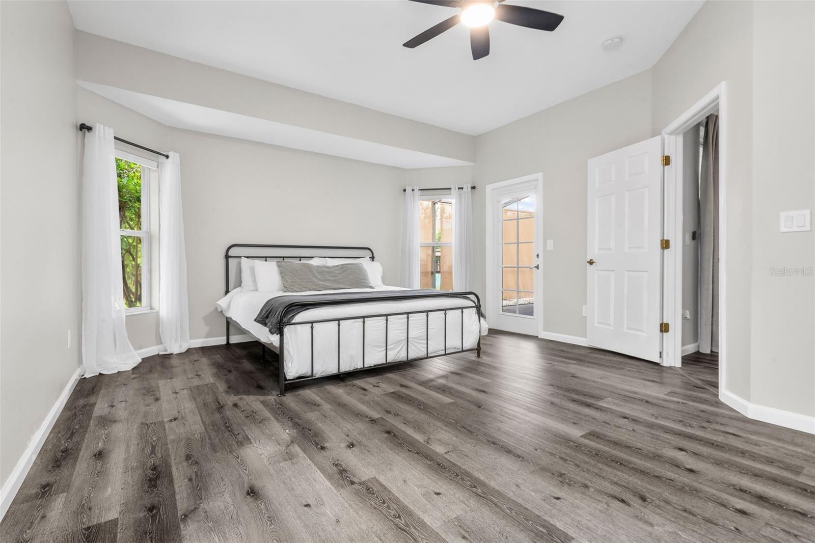 6422 BRIDGECREST DR — photo 19
