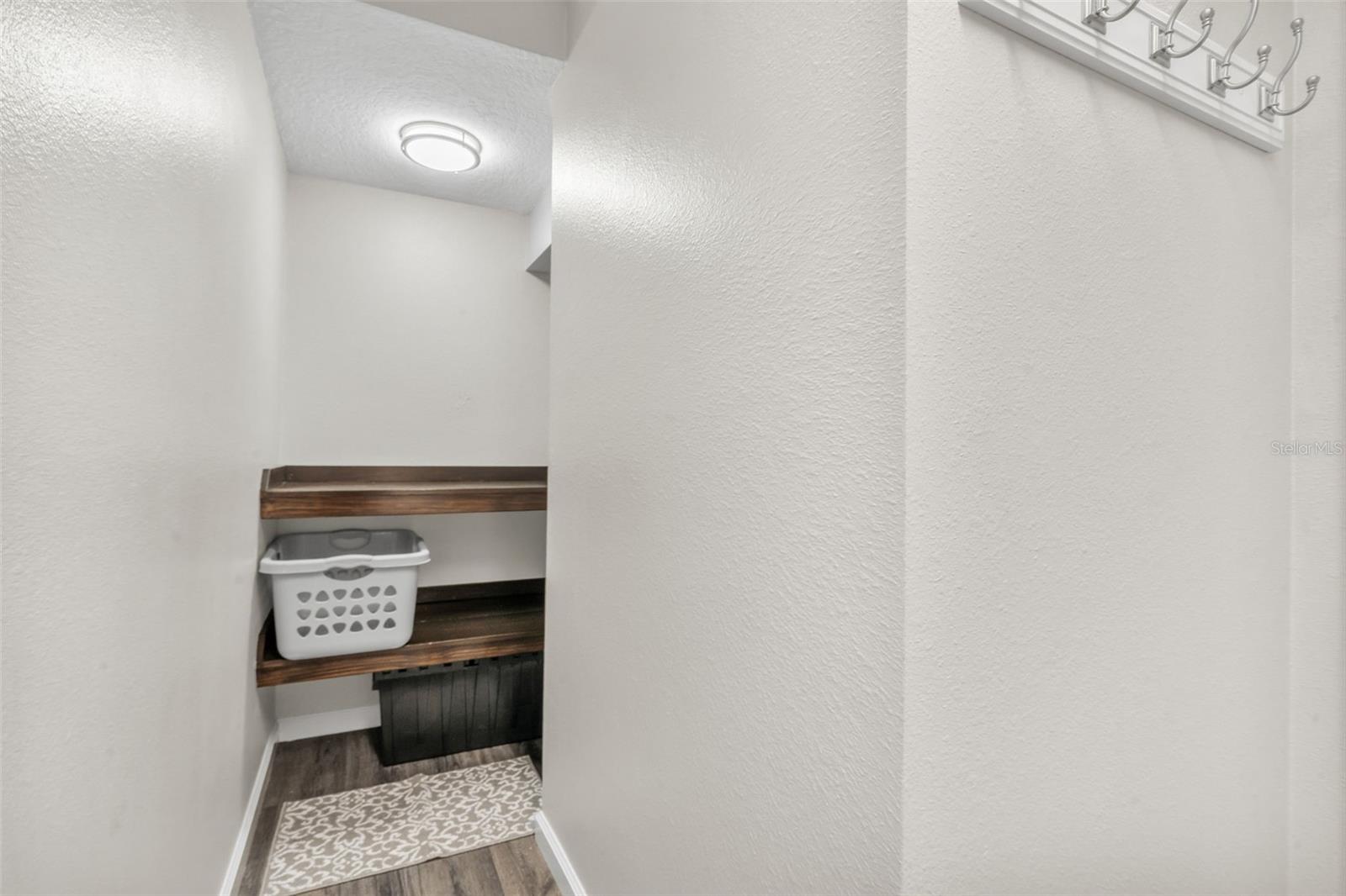 6422 BRIDGECREST DR — photo 28