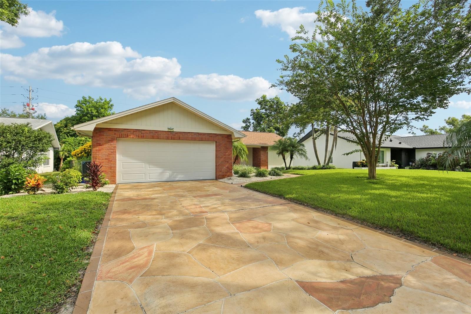 2866 THISTLE CT N — photo 3
