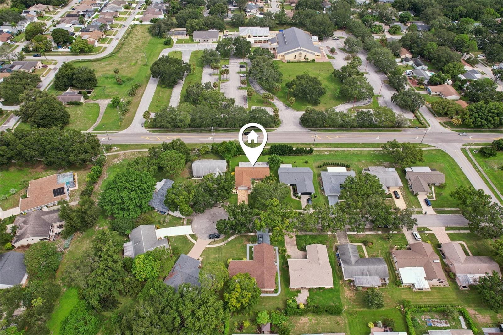 2866 THISTLE CT N — photo 52