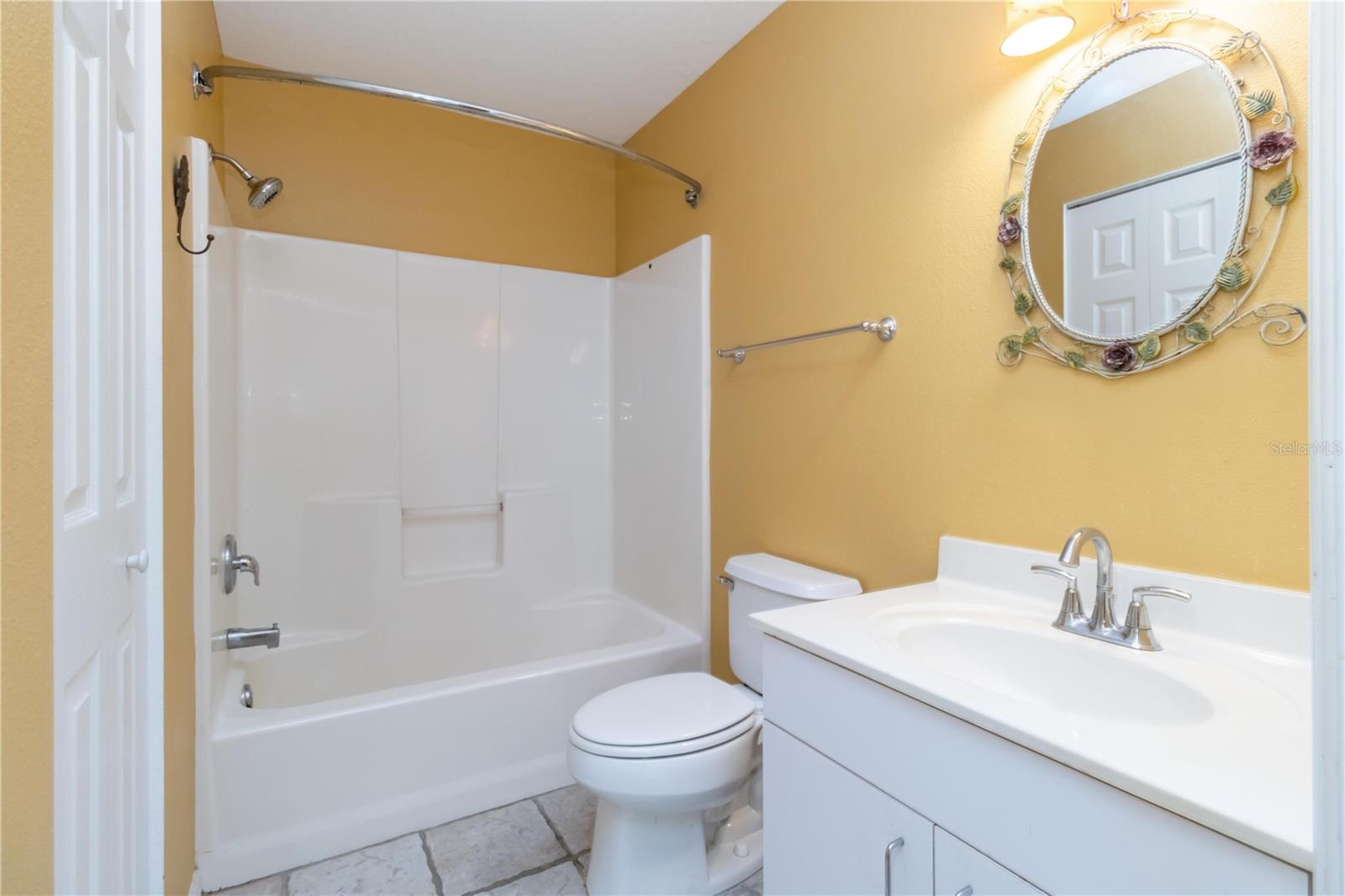 642 N JEFFERSON AVE #13 — photo 8