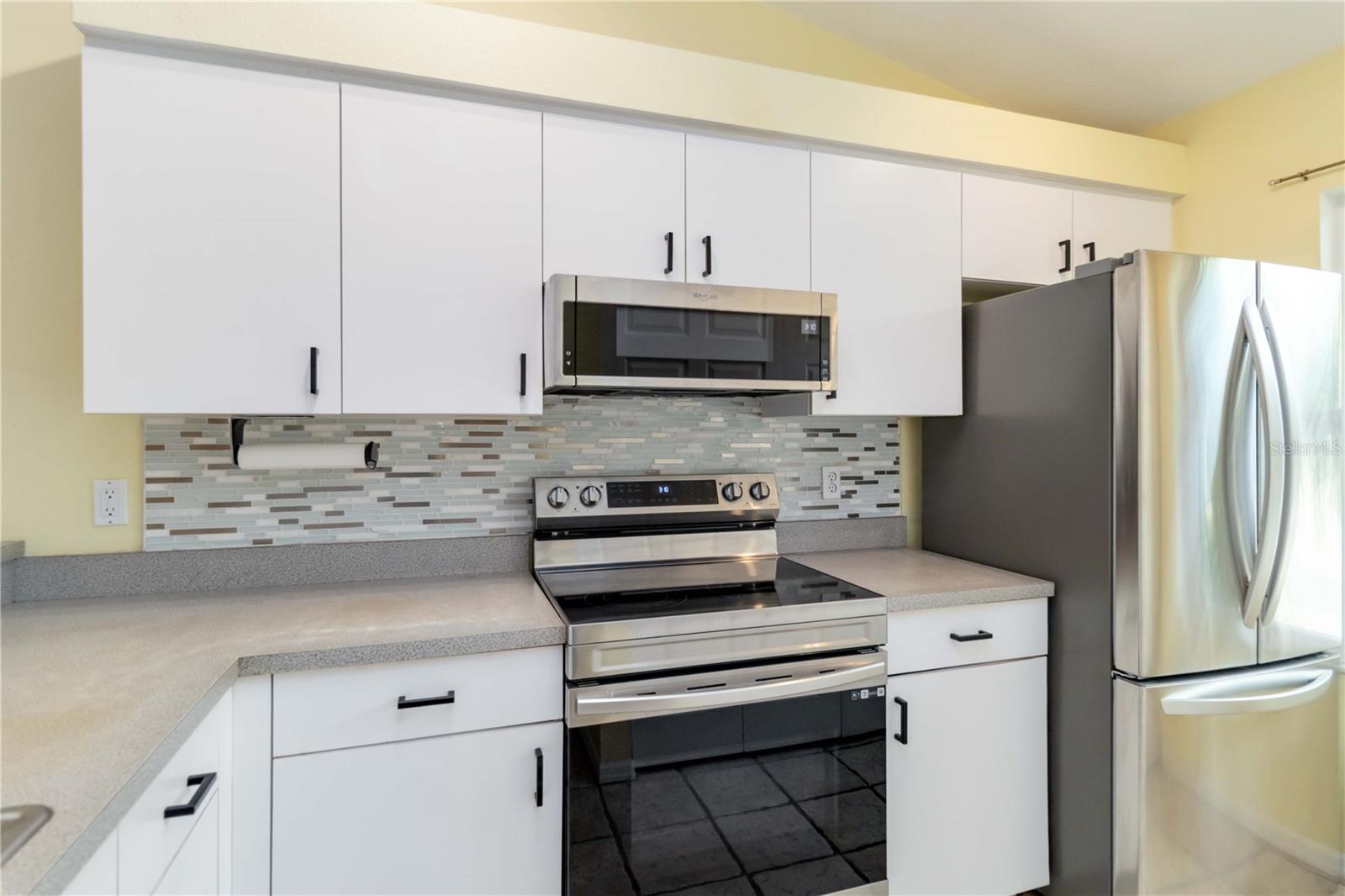 642 N JEFFERSON AVE #13 — photo 6