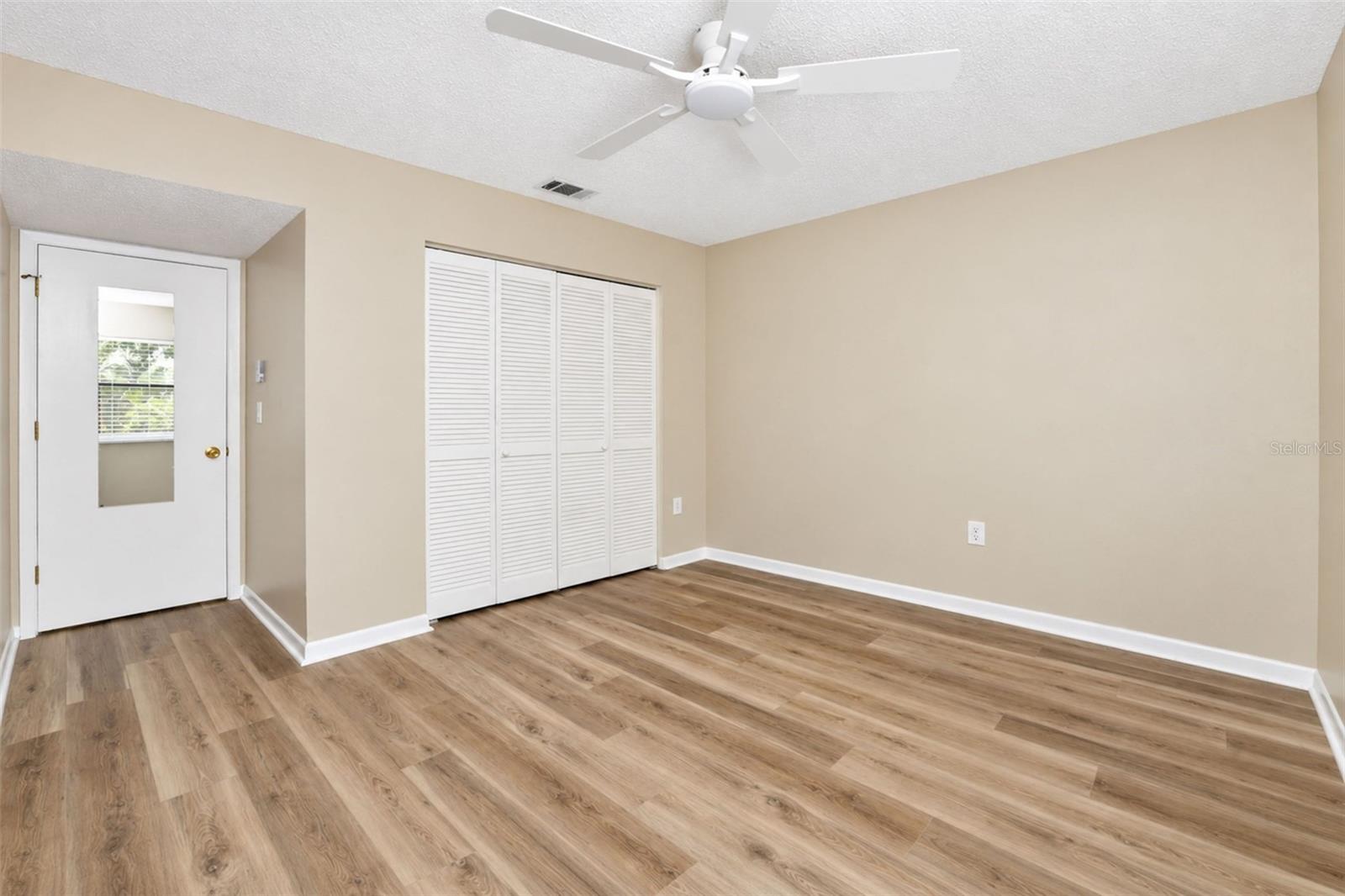 642 BIRD BAY DR E #205 — photo 32