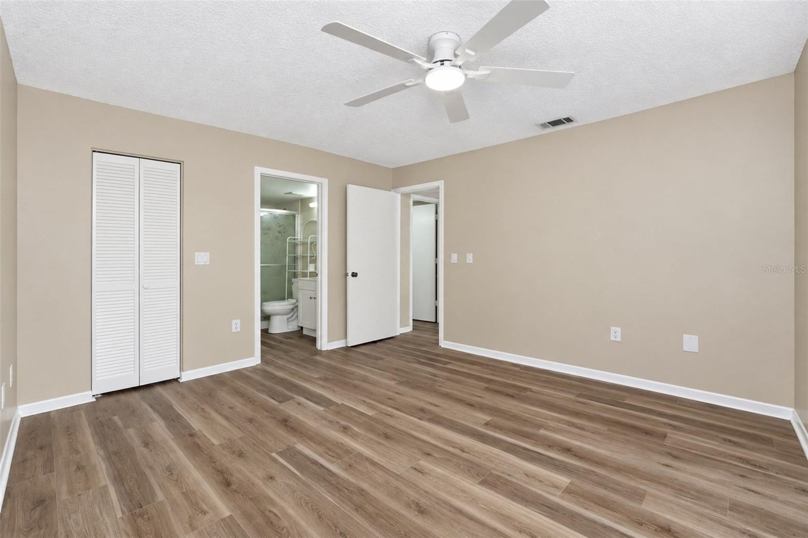 642 BIRD BAY DR E #205 — photo 40