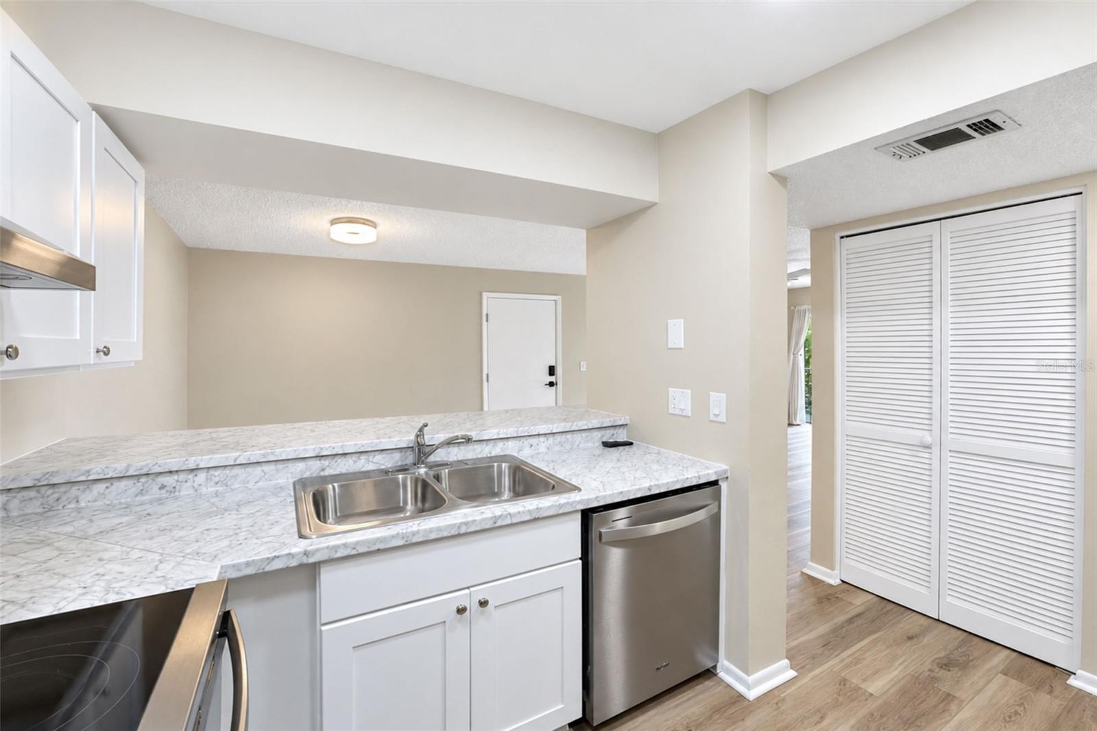 642 BIRD BAY DR E #205 — photo 22