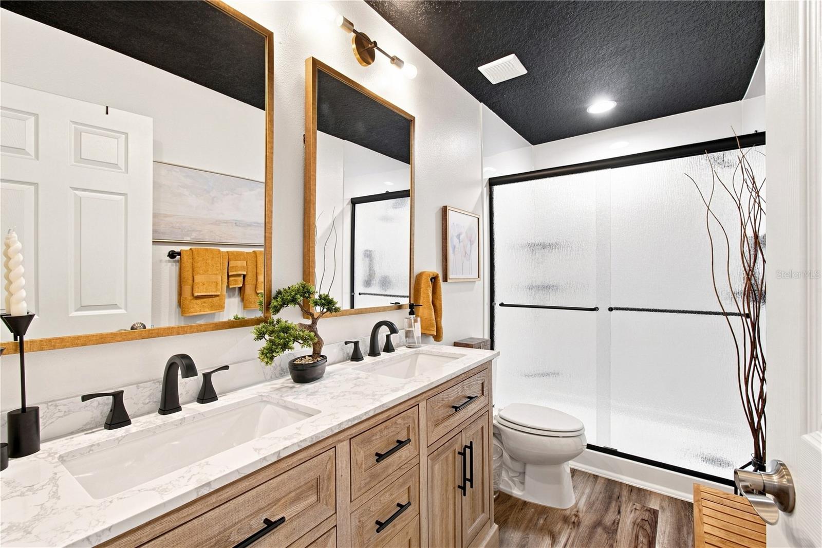 4613 SOMERSET HILL LN — photo 38