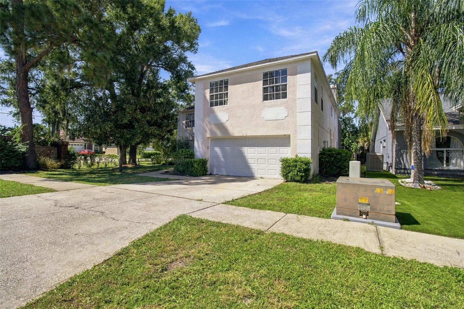 8102 STONEFIELD — photo 45