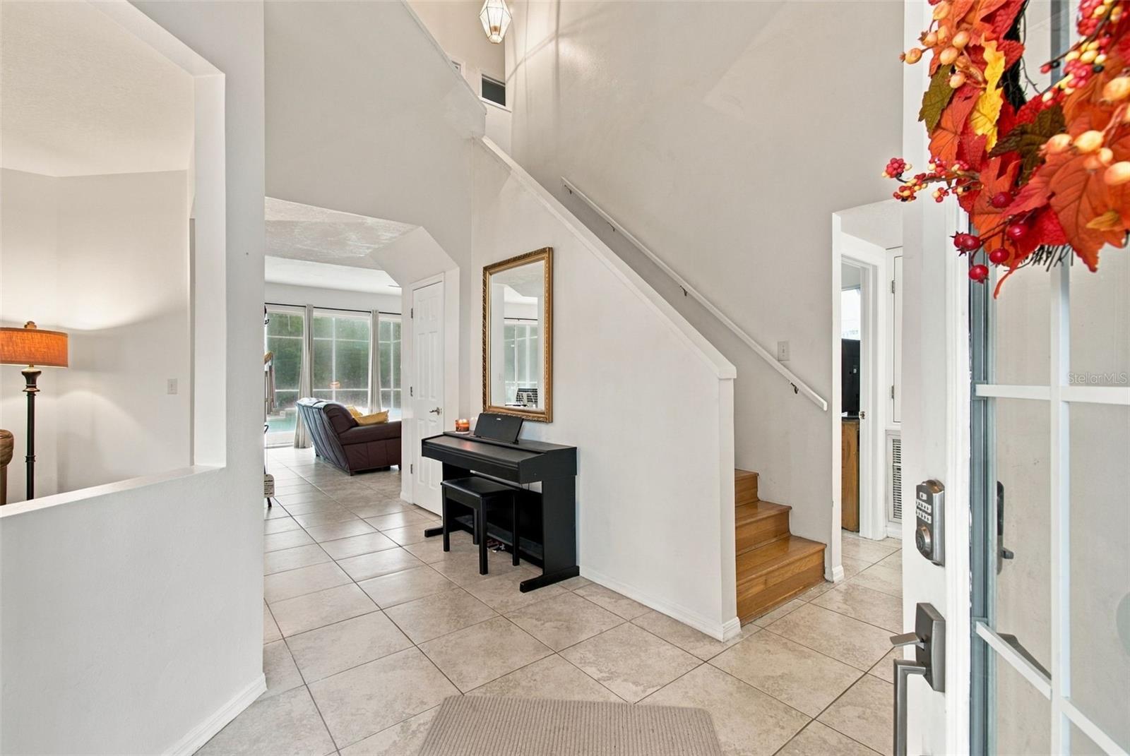 8102 STONEFIELD — photo 7