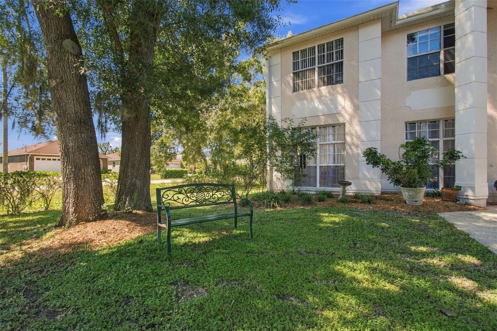 8102 STONEFIELD — photo 47