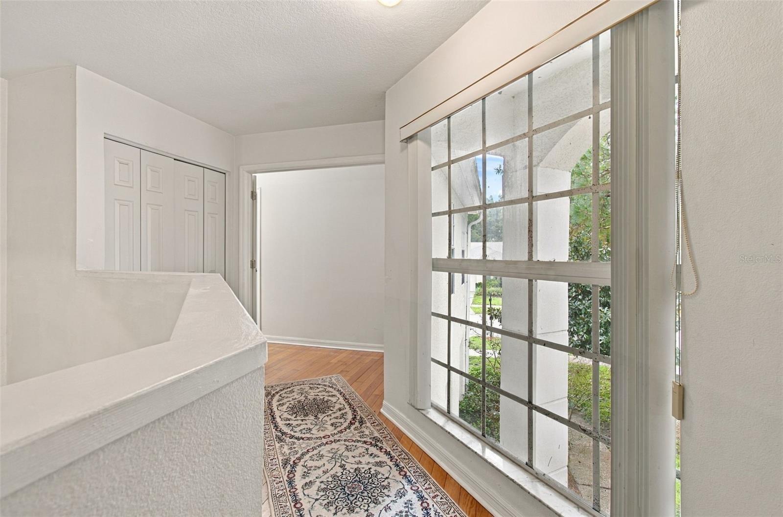 8102 STONEFIELD — photo 28