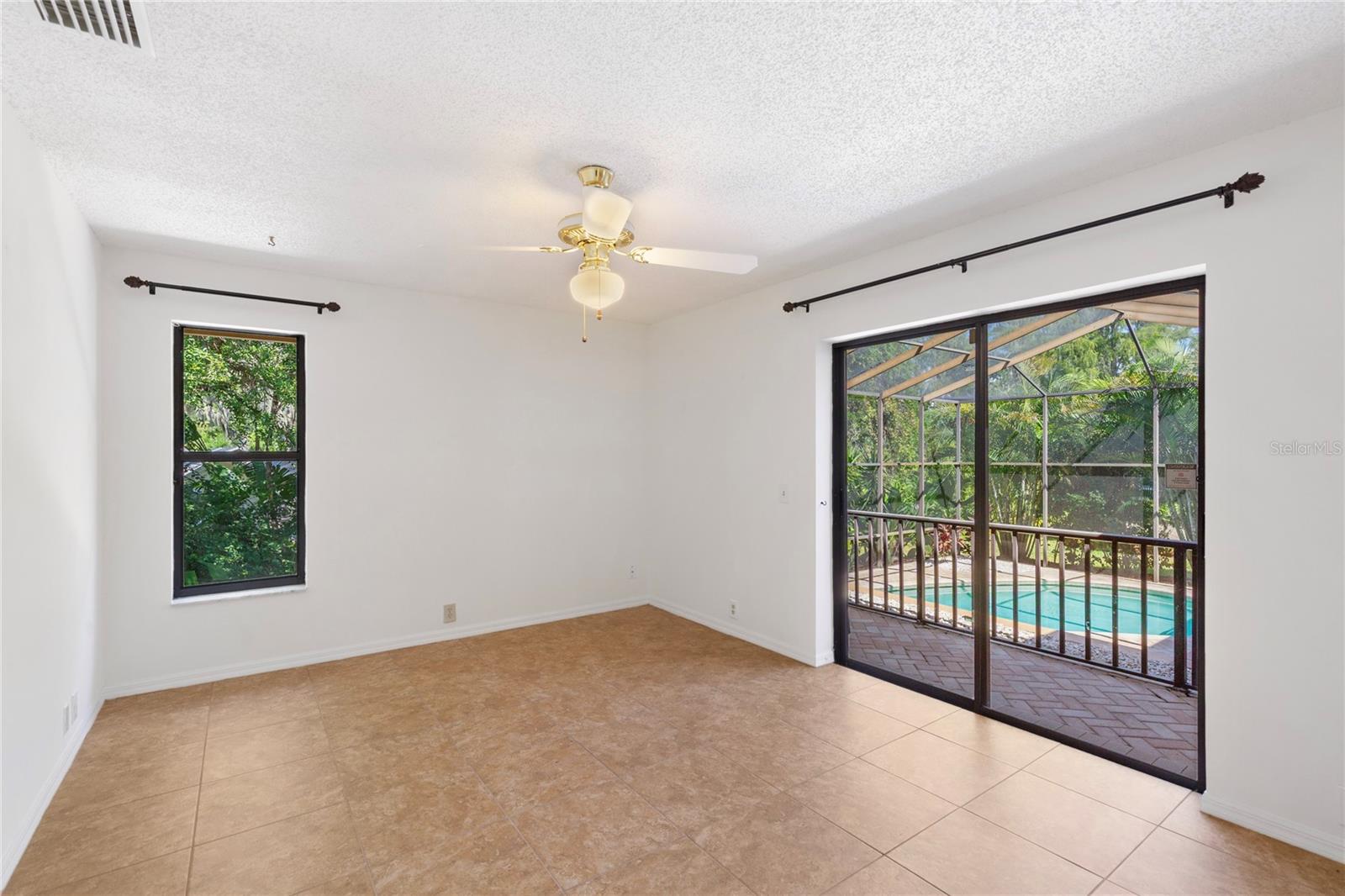 3275 COBBS DR — photo 31