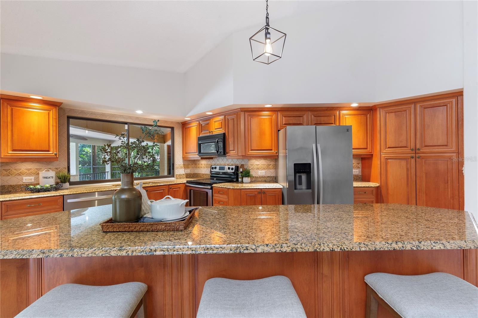 3275 COBBS DR — photo 14
