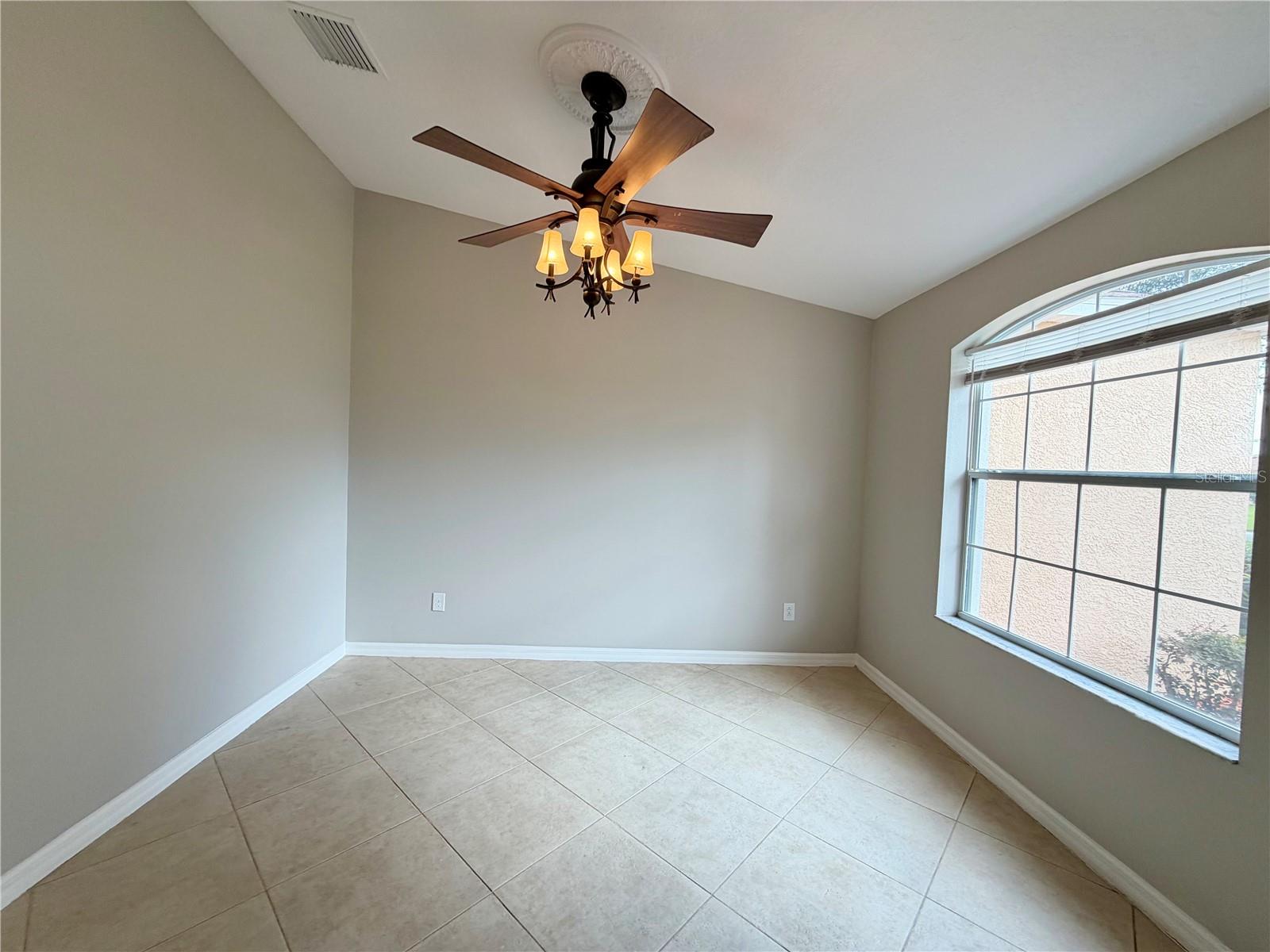 10146 BLOOMFIELD HILLS DR — photo 4