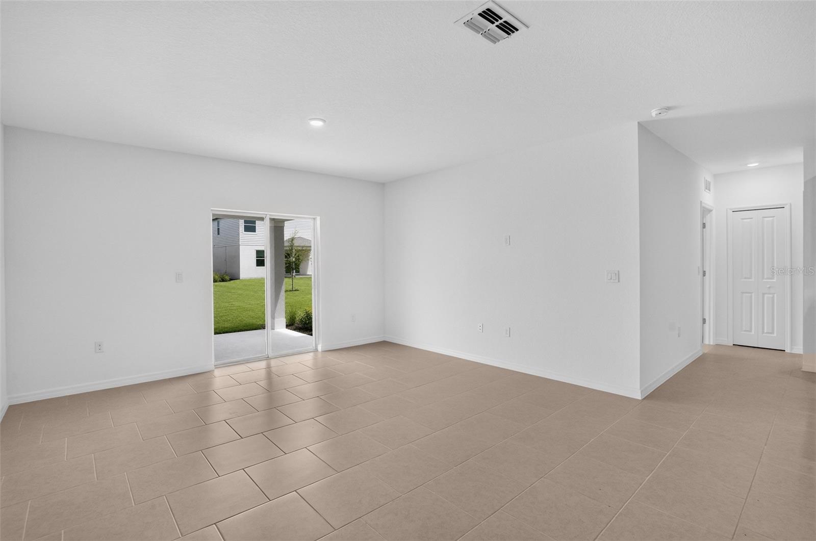 3514 AMBERSWEET XING — photo 16