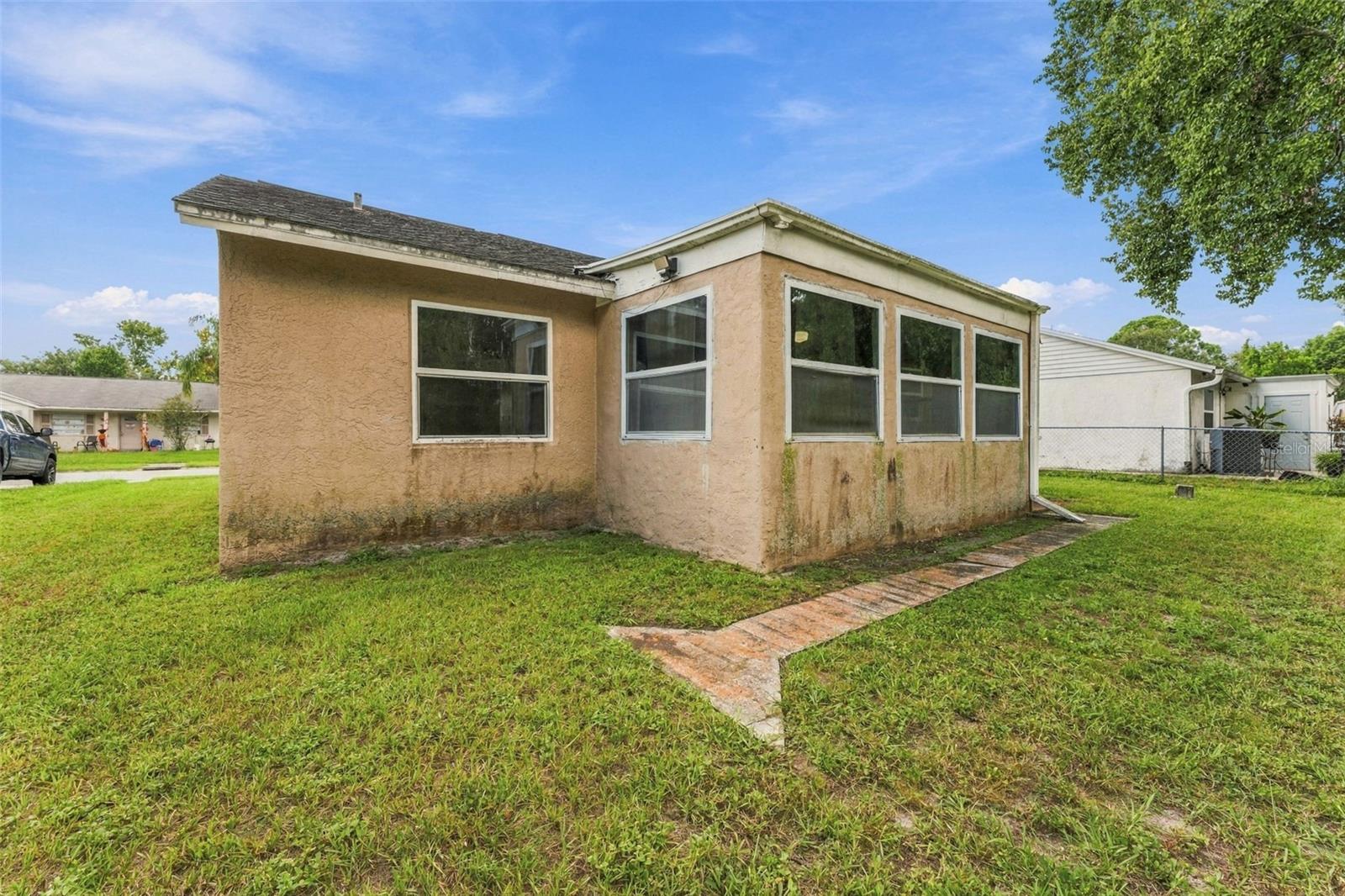 7303 RIVERBANK DR — photo 21