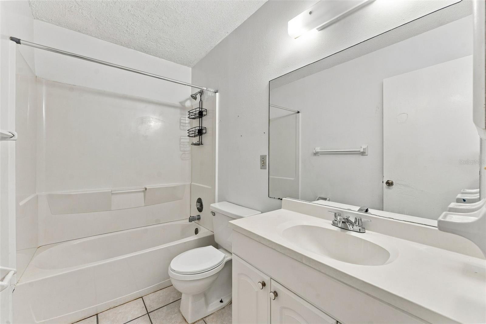 7303 RIVERBANK DR — photo 16