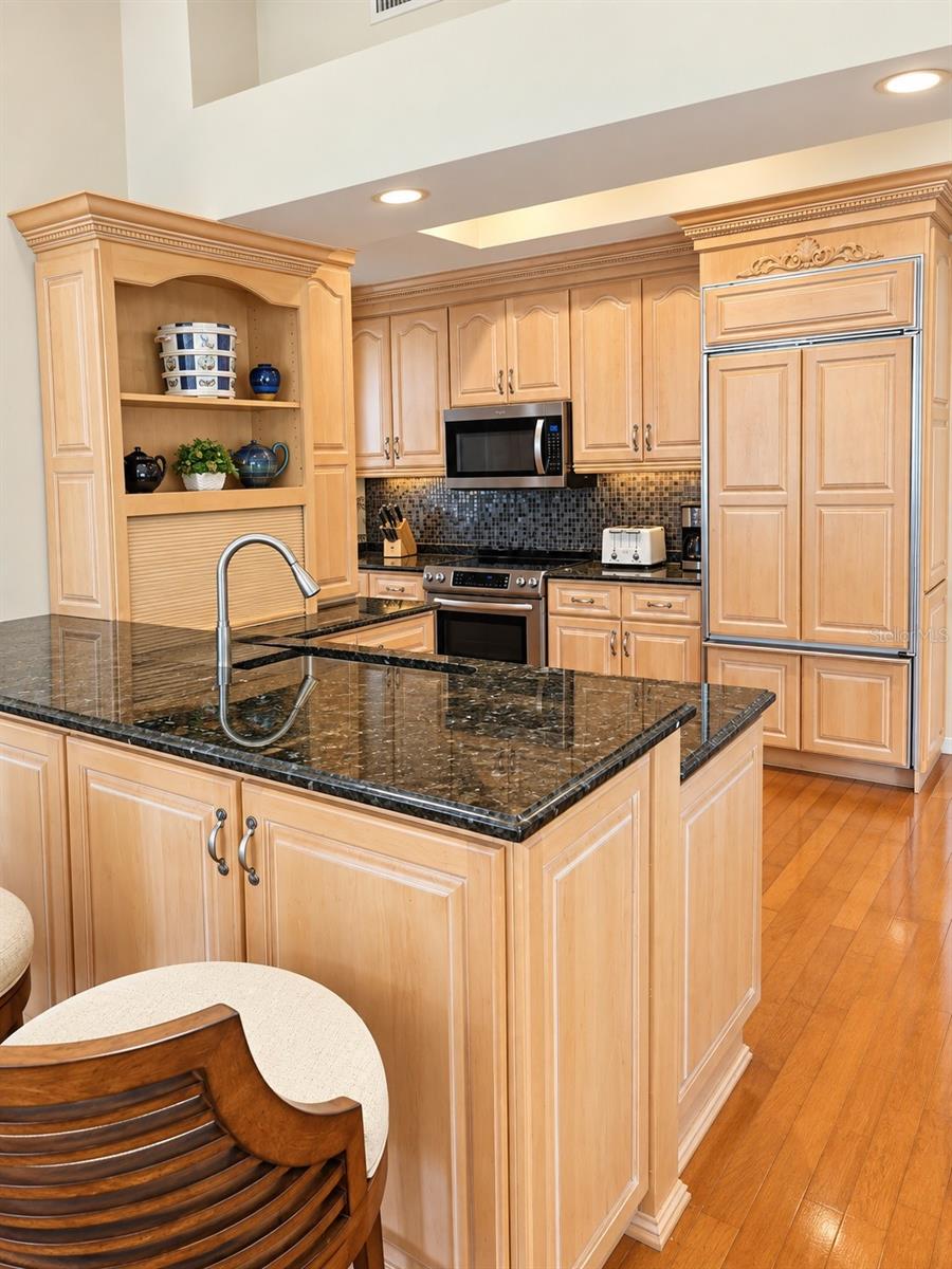 3701 PRAIRIE DUNES DR — photo 5