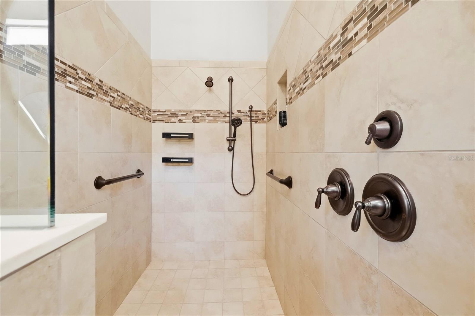 13309 MALACHITE DR — photo 26