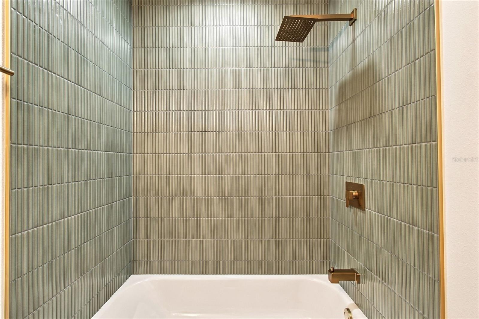 8725 THORNWOOD LN — photo 30
