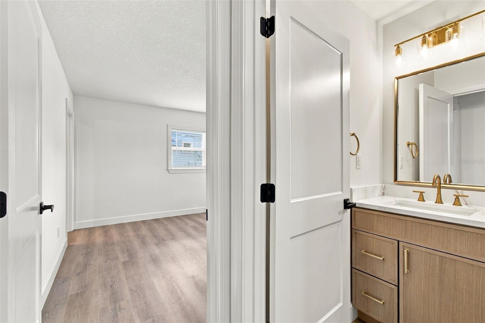 8725 THORNWOOD LN — photo 28