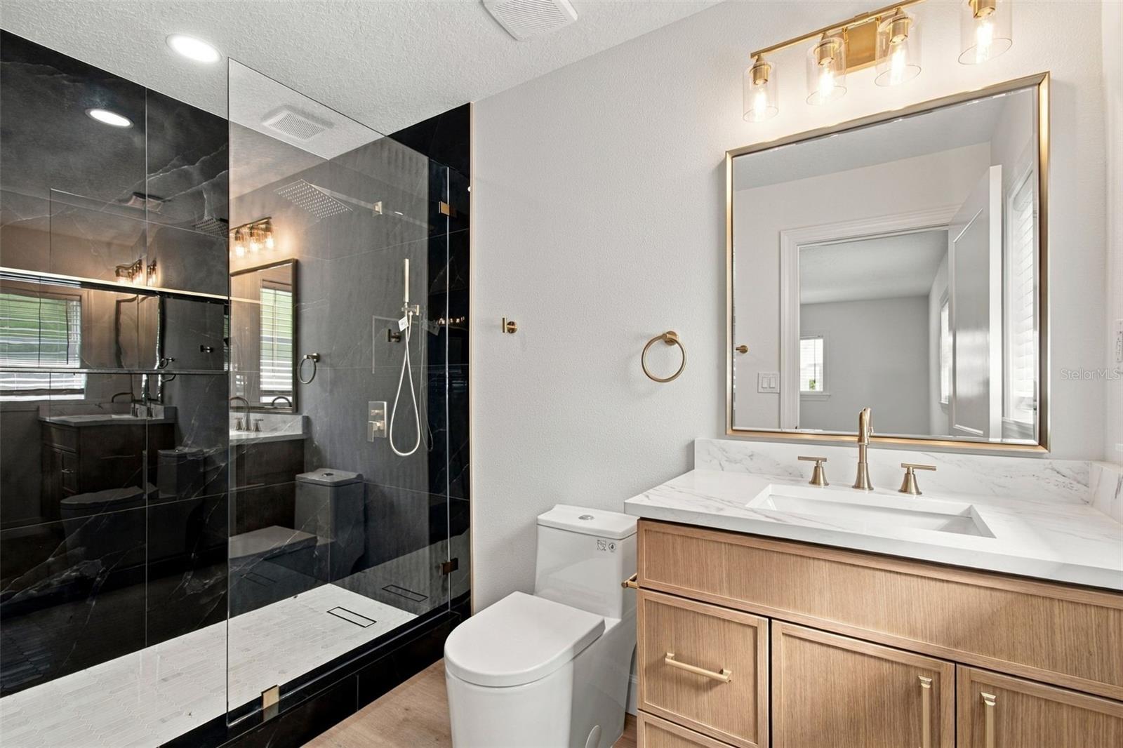 8725 THORNWOOD LN — photo 33