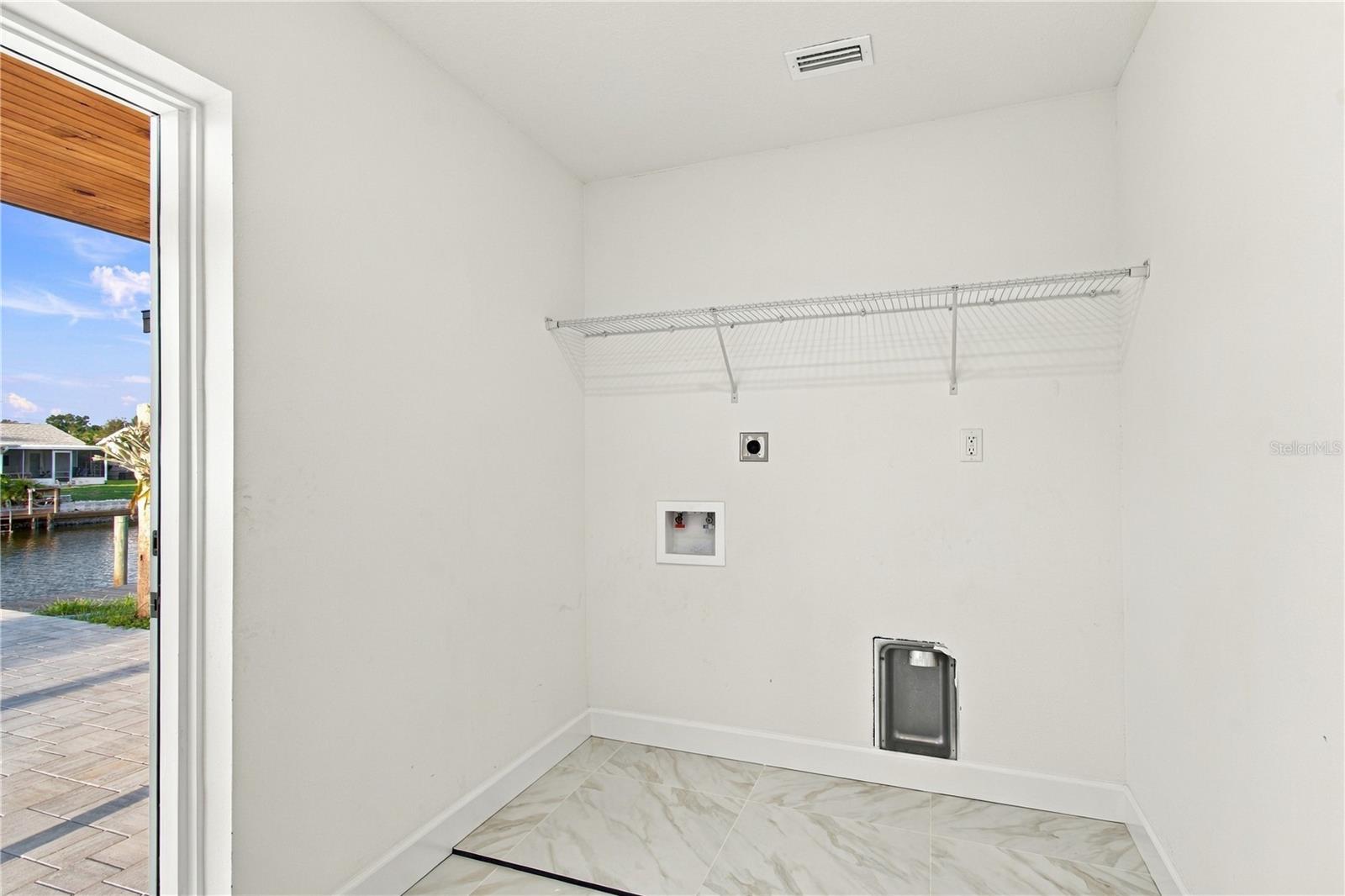 8725 THORNWOOD LN — photo 51