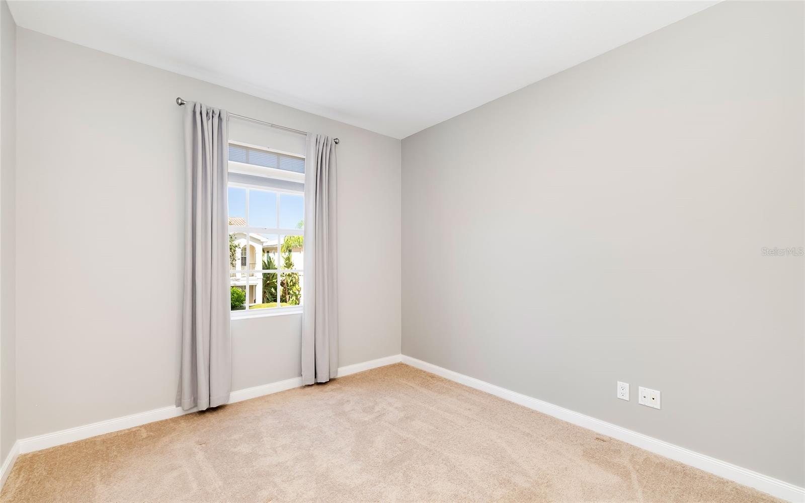 7632 BERGAMO AVE — photo 26