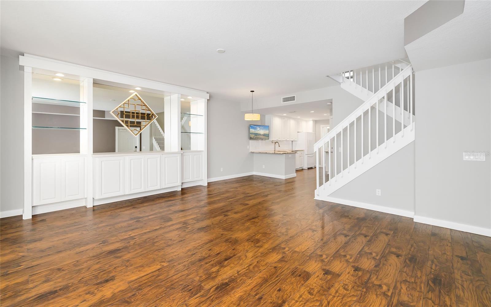 7632 BERGAMO AVE — photo 12