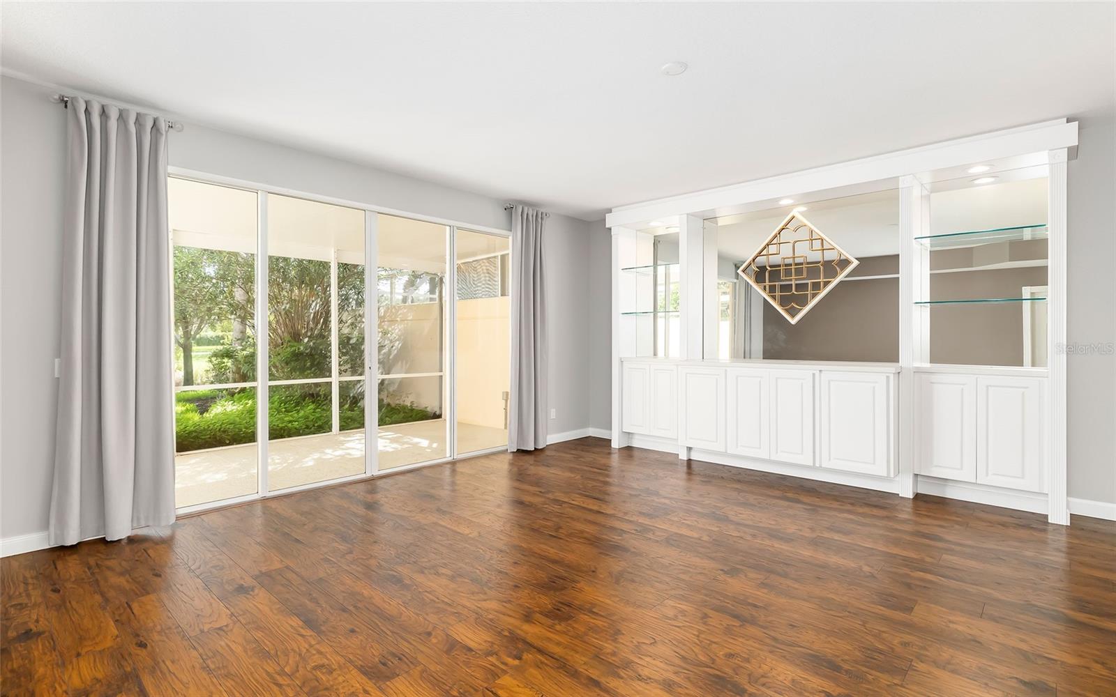 7632 BERGAMO AVE — photo 10