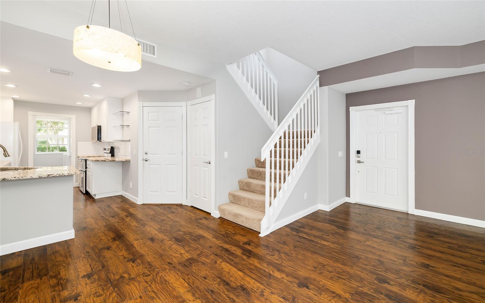 7632 BERGAMO AVE — photo 13