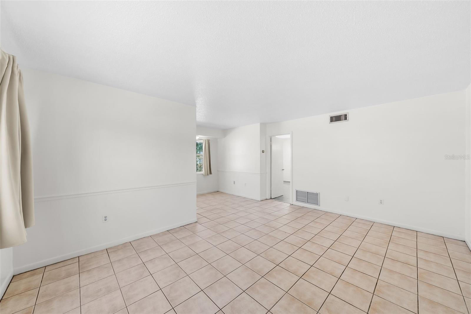 1229 FRANKLIN CIR SE — photo 7