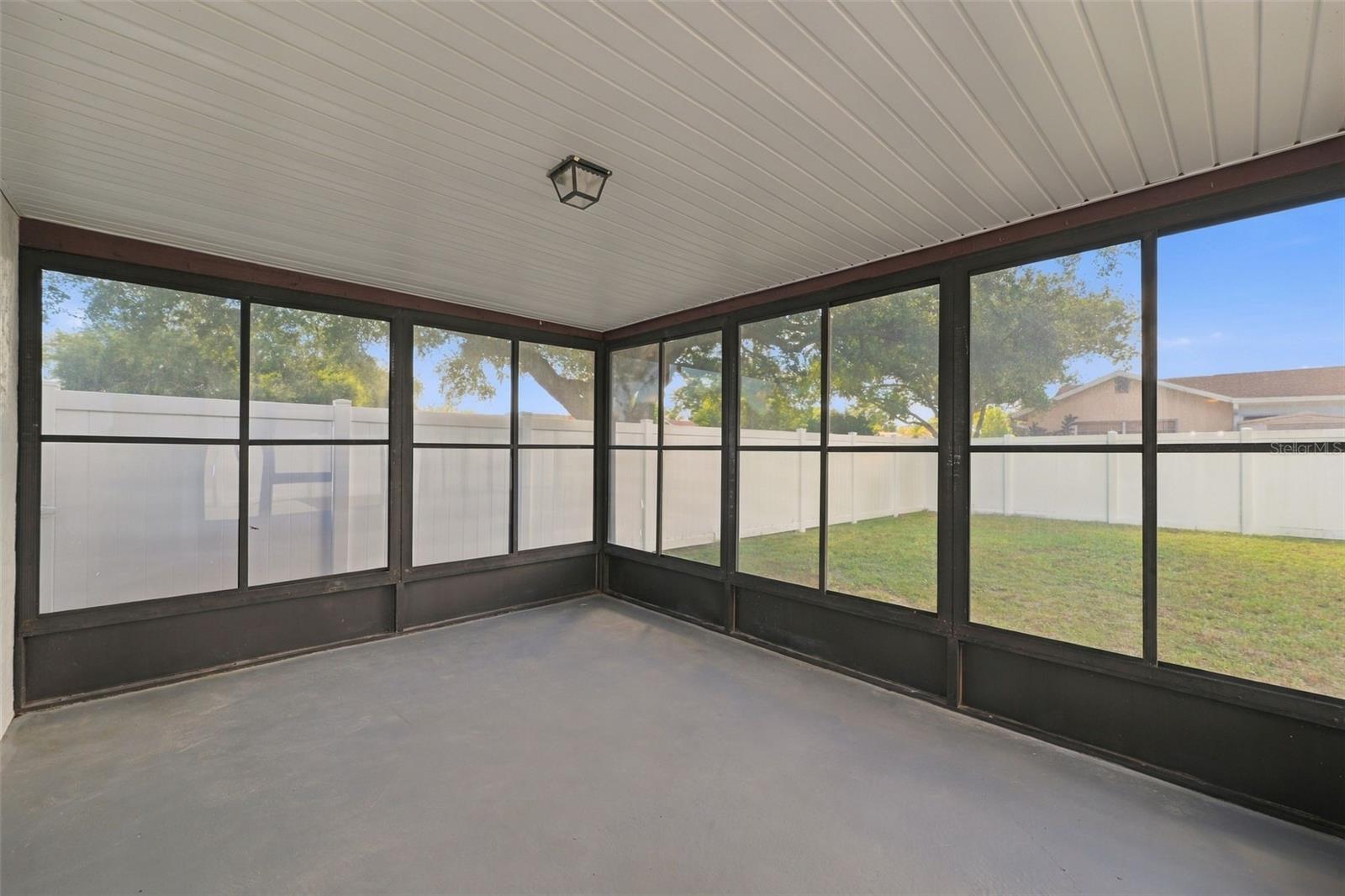 4240 COTTON TAIL DR — photo 15