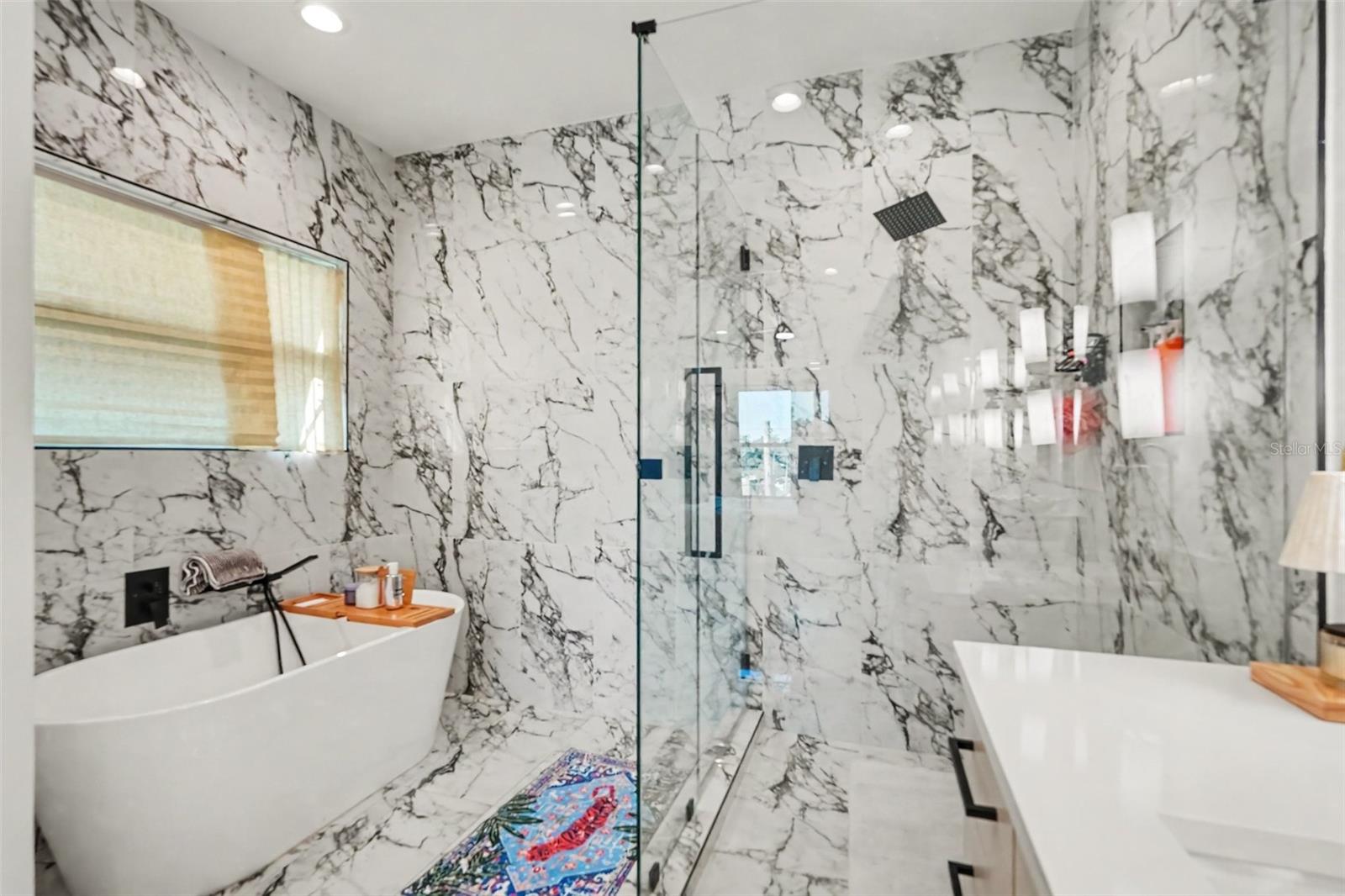102 W ADALEE ST #1 — photo 11