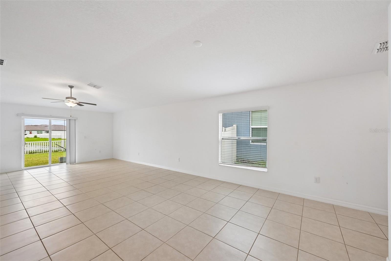5517 BLUE AZURE DR — photo 5